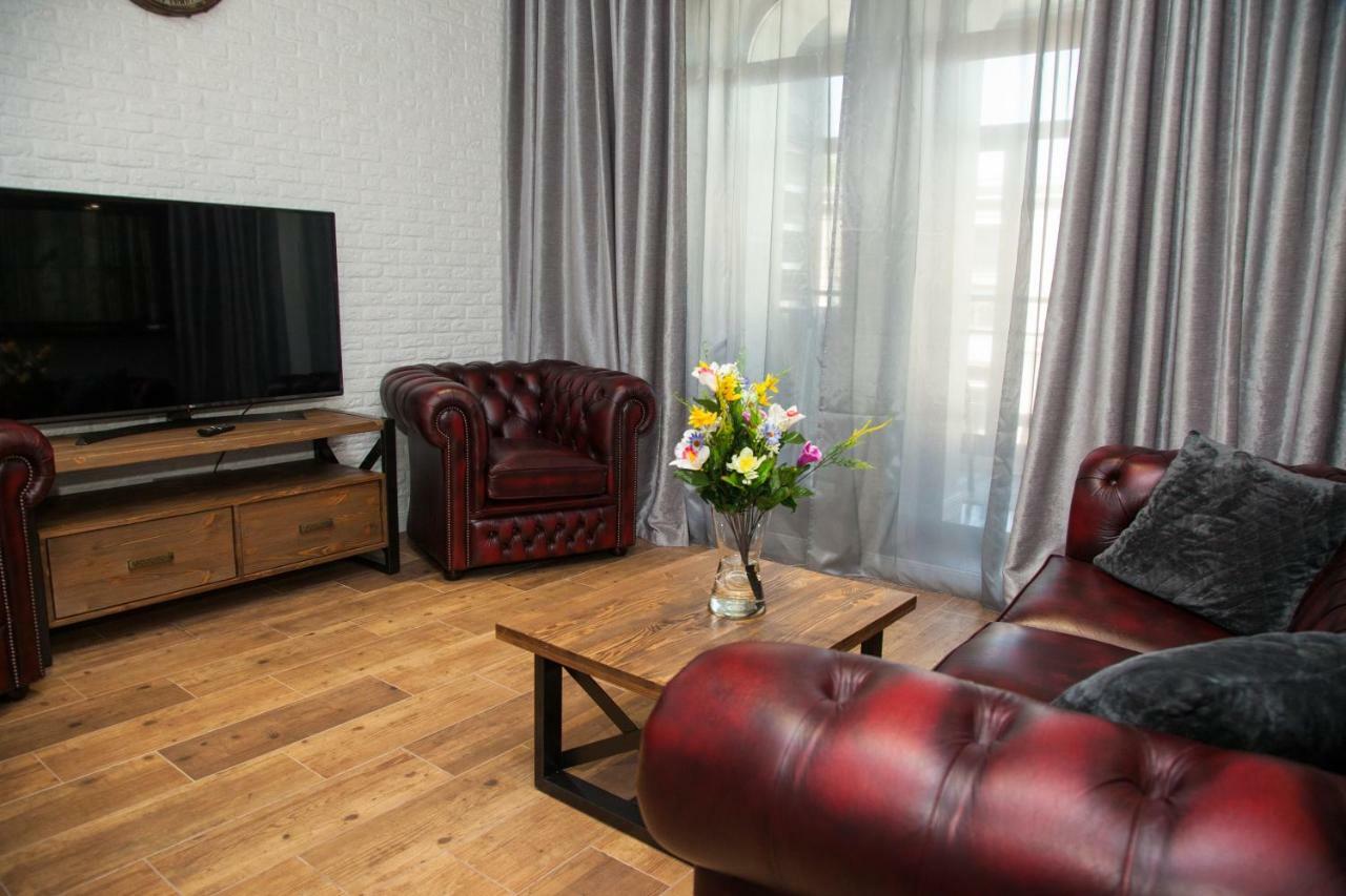 Vip Apartment On Lobanovskogo 19 Street Zaporizhia Ngoại thất bức ảnh